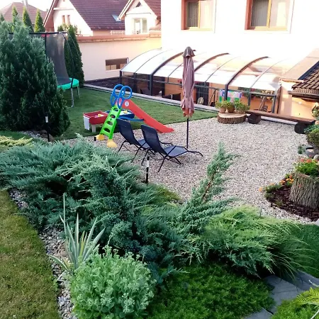 Lejlighed 2 Izbovy Sabi