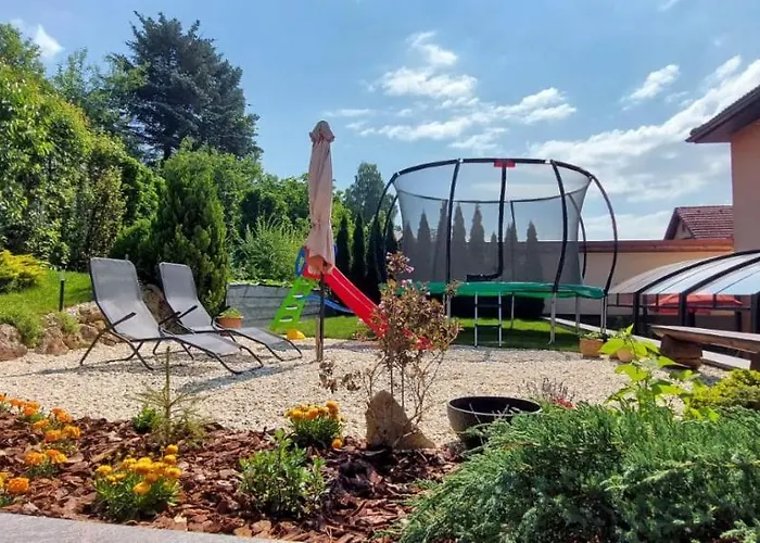 2 Izbovy Sabi ブレズノ