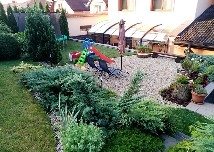 アパート 2 Izbovy Sabi