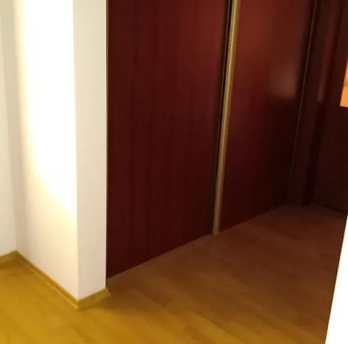 2 Izbovy Sabi アパート ブレズノ